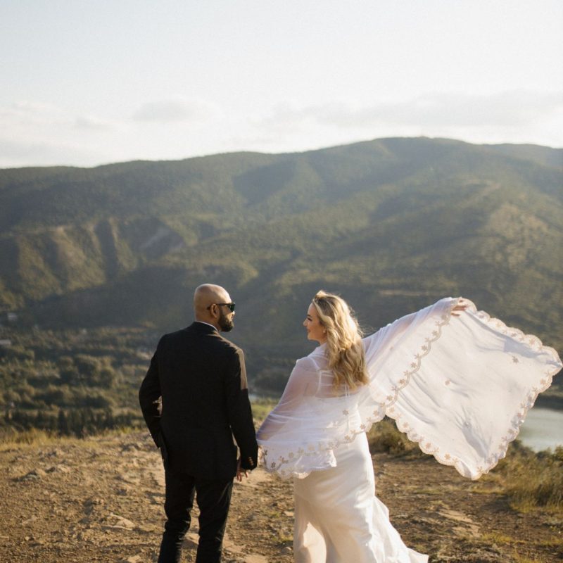 Mountain wedding ceremony service foreigners