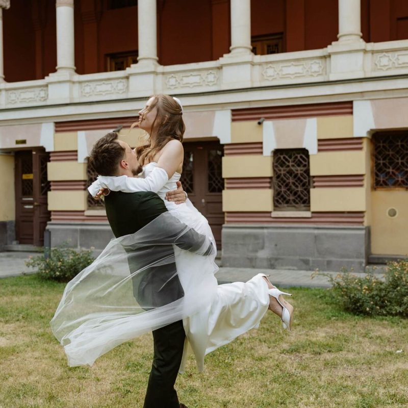 Organizing weddings for foreigners Georgia